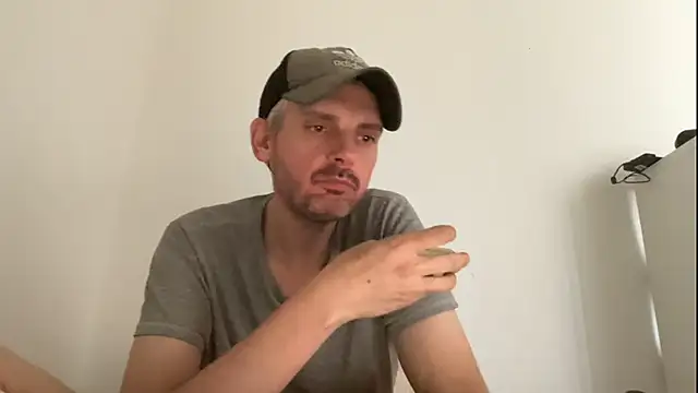 Czat XXX na żywo – Freak_poland_85