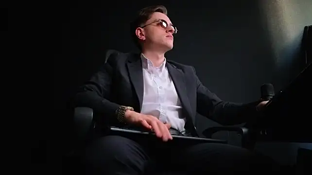 FelixStarkk – Naživo XXX chat