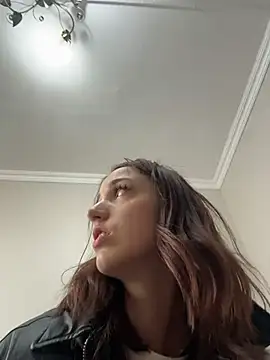 Chat XXX ao vivo de DollyTall