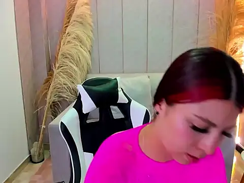 Chat XXX ao vivo de HilaryThomson2