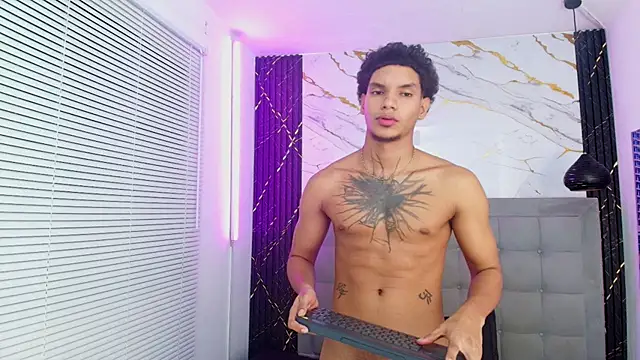 kai_storm77のライブXXXチャット