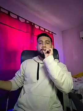 BadboyX333: απευθείας συνομιλία ΧΧΧ