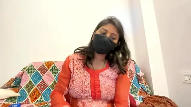 צ'אט XXX בשידור חי של GlamManisha25