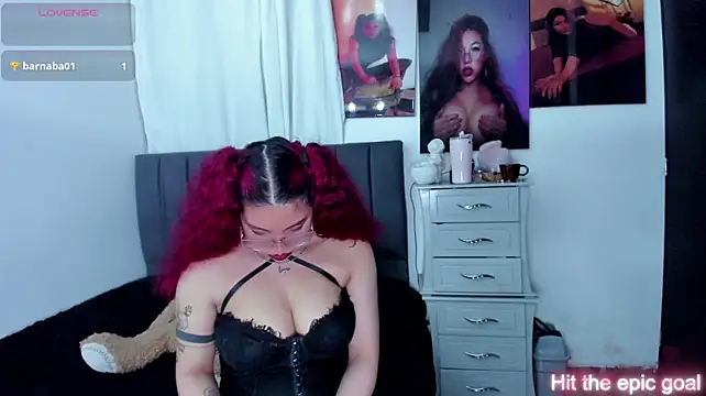 kyliejenner_hot লাইভ XXX চ্যাট