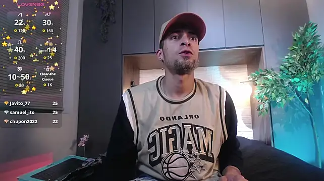 DrakeNeumann's Live XXX Chat