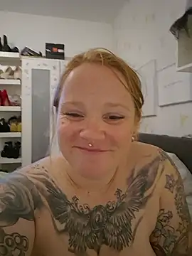 TinkTink87 লাইভ XXX চ্যাট