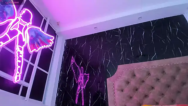 Dani_Sweet_Ts Chat XXX in diretta