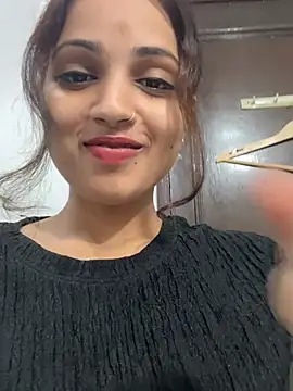 Ahana_Cutie Adlı Modelin Canlı XXX Sohbeti