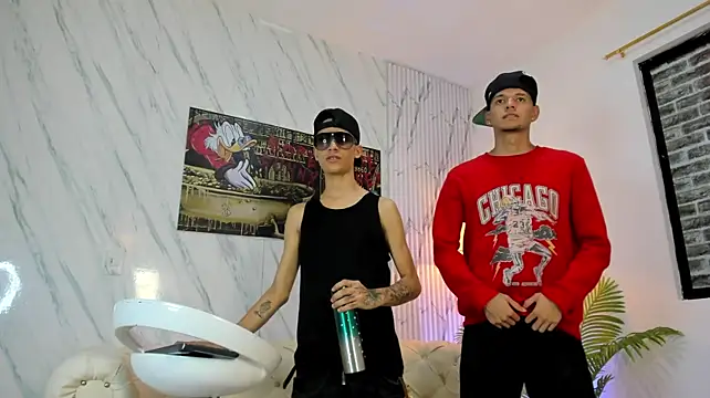 COOL_BOYS2n Live XXX chat
