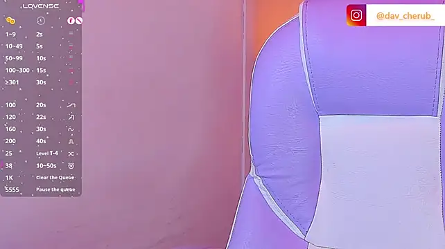 cherub_ Adlı Modelin Canlı XXX Sohbeti