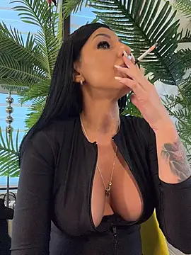 ReynaMorel's Live XXX Chat