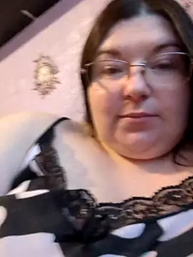 Chat +18 de BrookeStreams ao vivo