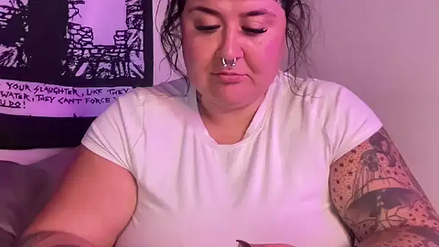 Sad1st1kSadie - naked and spread