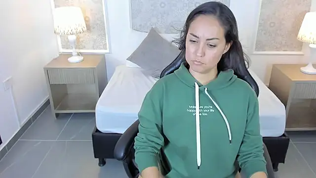 Chat +18 de victoria_vallmonte ao vivo