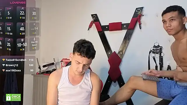 GoldenBoyDuo: απευθείας συνομιλία ΧΧΧ
