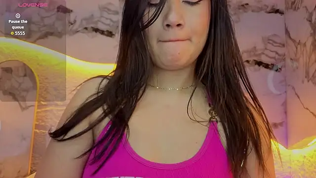צ'אט XXX בשידור חי של Violetta_jhonson_a