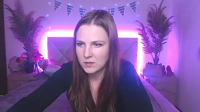 ElizabethGlow's Live XXX Chat