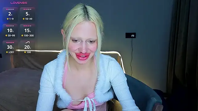 Luna_Beverlyn Live XXX chat