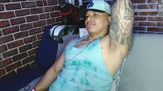 Chat +18 de jordan_bigcock_ ao vivo