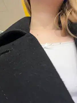 -NaughtyAngel-