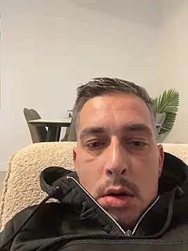 Nextme_ – Naživo XXX chat