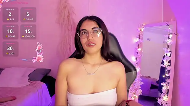 Chat +18 de Valk_submissive ao vivo