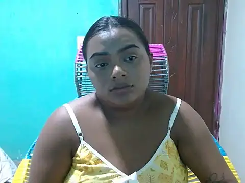 chubby_hot লাইভ XXX চ্যাট