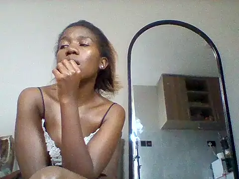 hotlittlemiss live XXX chat