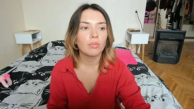 Chat +18 de BrightDani ao vivo
