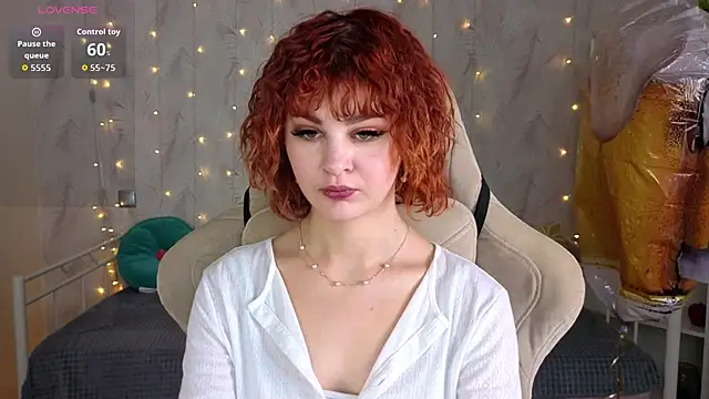 Chatroom XXX en direct de Kira__Fluffy