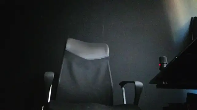 FelixStarkk 라이브 XXX 채팅