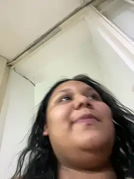 Alisteresa_ লাইভ XXX চ্যাট