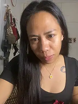 MayMay33 লাইভ XXX চ্যাট
