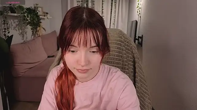 Last_hxpe - pour water on my tits and my hot ass
