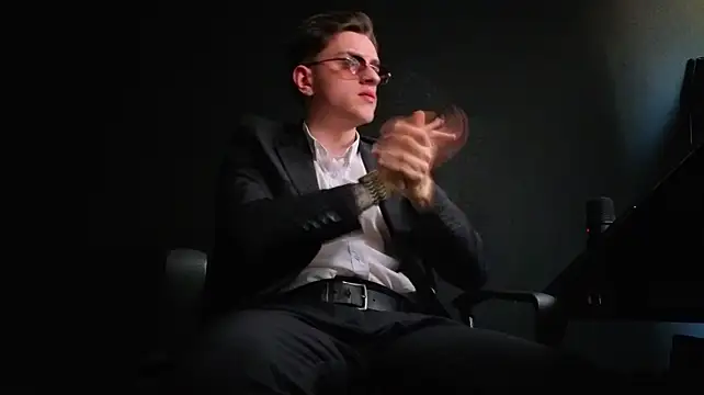FelixStarkk 라이브 XXX 채팅