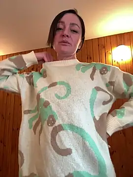 Chat XXX en directo de CherryBombs-