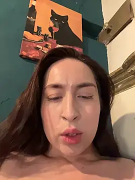 צ'אט XXX בשידור חי של Holly_Play
