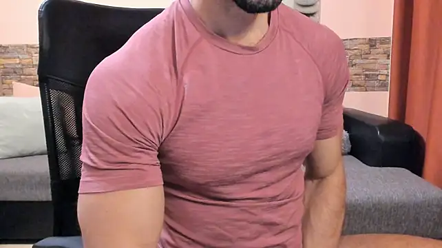 XXX chat uživo modela HotHunkTrainer