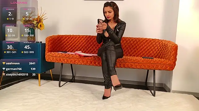 Mistress_Raven3 লাইভ XXX চ্যাট