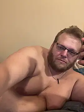 Tallbellybear élő XXX-chatje