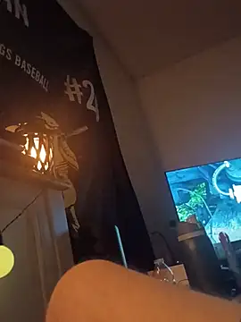 Pokazy przed kamerką – crazycam619