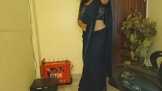 Mallu_MayaMadhav লাইভ XXX চ্যাট