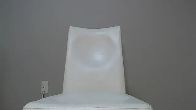 Hika-Channel - クリ飛び出しそうなパールパンティ履く