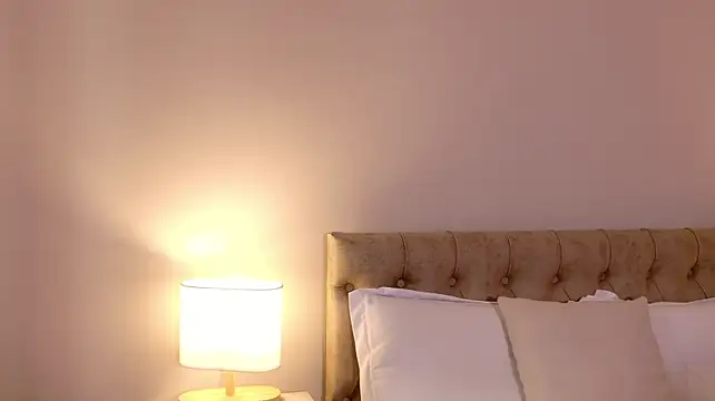 Molray - 🍦🍦FREE BOOBS!