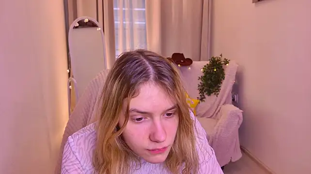 MilanaRayy Chat XXX in diretta