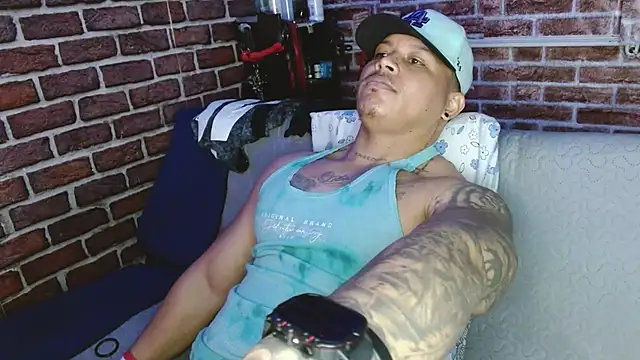 jordan_bigcock_のライブXXXチャット