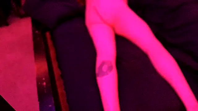 Time2playN303party's Live XXX Chat