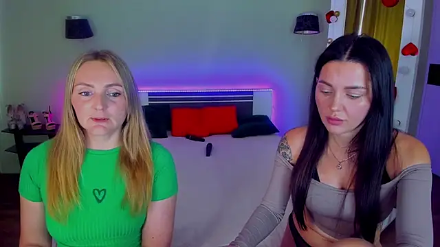 Živý XXX chat MagicEyess