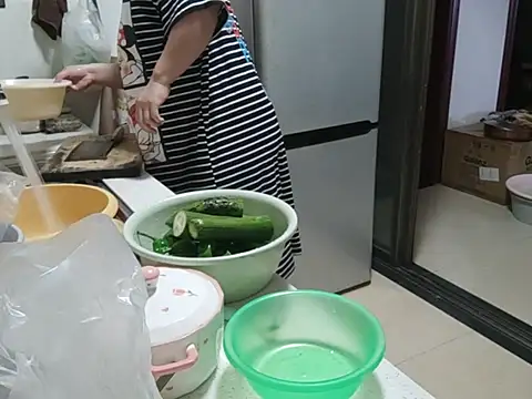 Angel99ecup - 看BB丝袜脚脚小粉插入菊花手指疯狂抽插到菜单下单