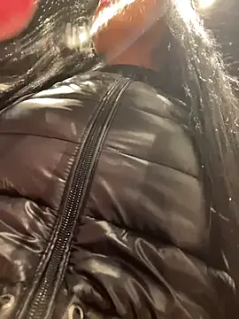 CrazzyChicks - Squirt public/Last tip-control 188s+it📹